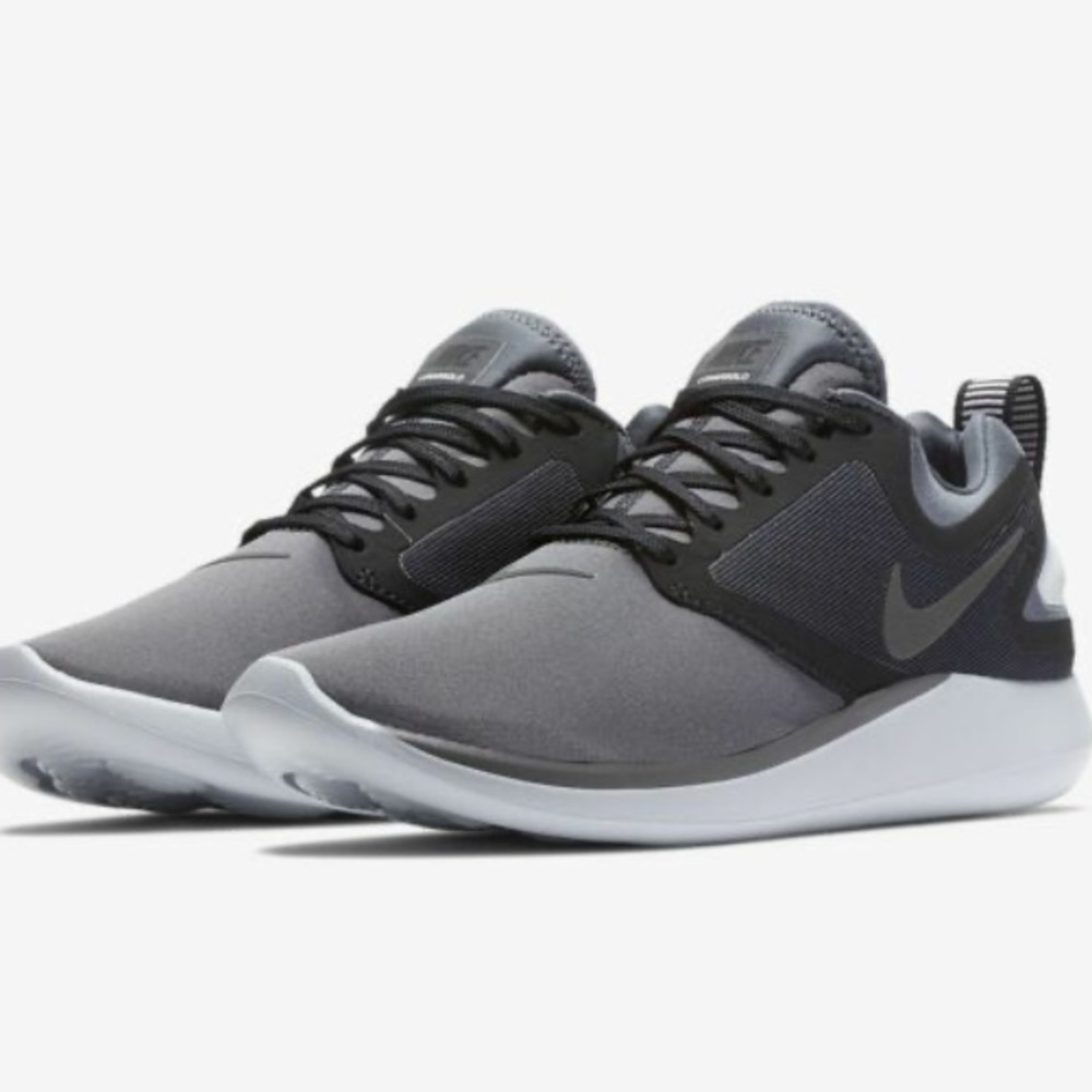 Nike Lunarsolo Sneakers